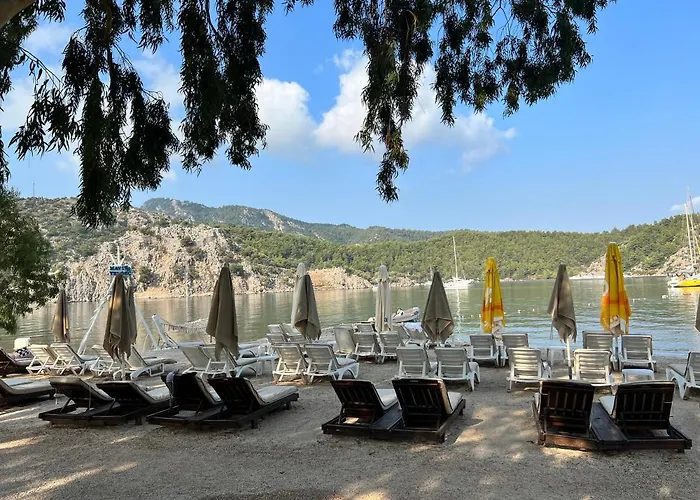 Hotel Mavi Yengec And