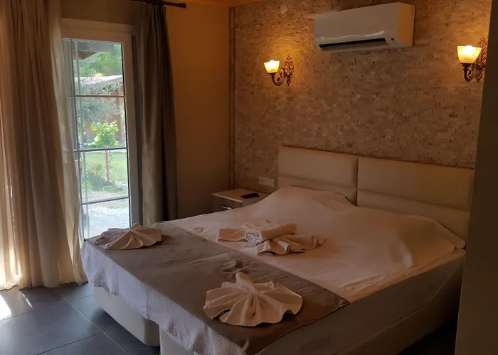 Mavi Yengec And 4* Orhaniye (Marmaris)