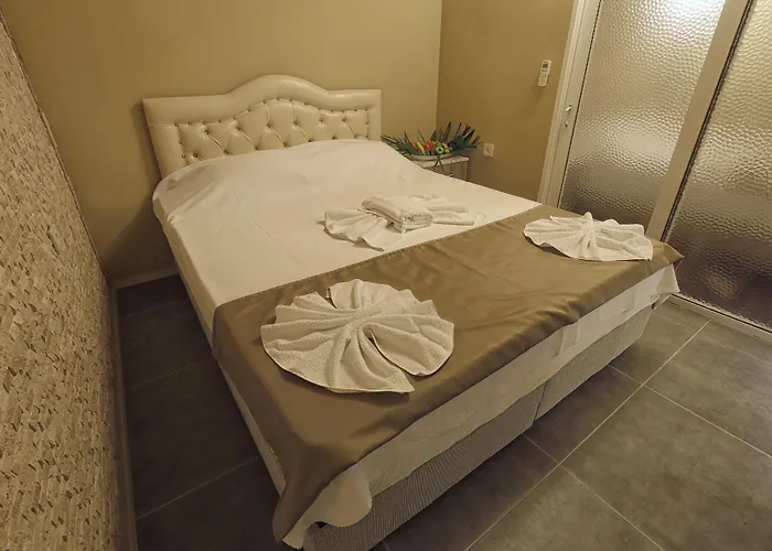 Mavi Yengec And Hotel