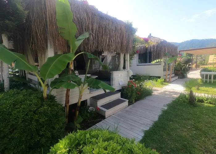 Mavi Yengec And Hotel Orhaniye (Marmaris)