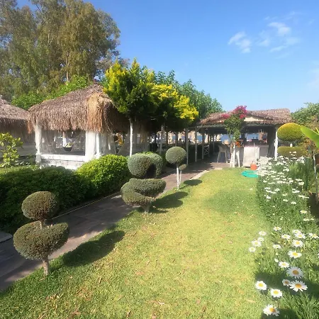 Mavi Yengec And Hotel Orhaniye (Marmaris)