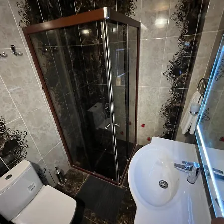 Mavi Yengec And Hotel