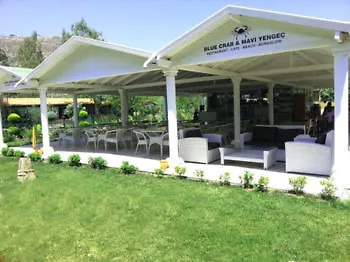 Mavi Yengec And Hotel