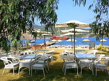 Mavi Yengec And Hotel